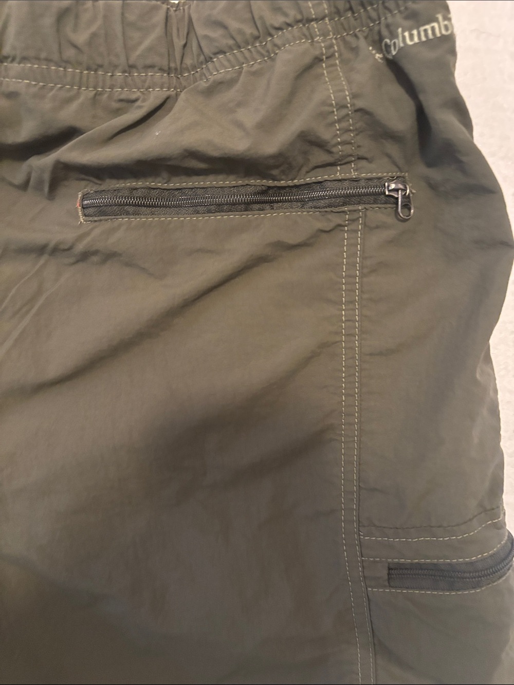 Columbia Men’s Omni- Shade Cargo Shorts Medium - Picture 5 of 6